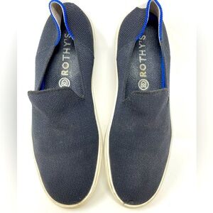 Black slip on Rothy’s size 9